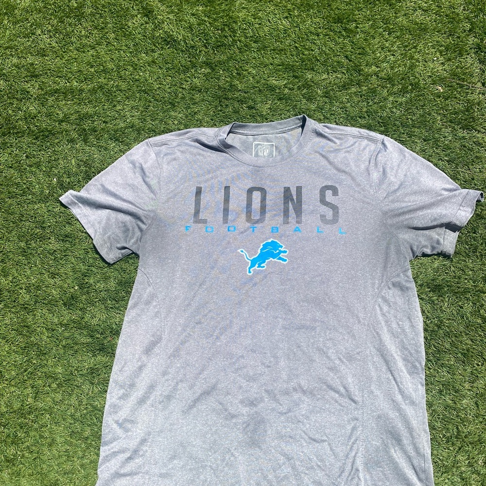 NFL Team Apparel Gray T-Shirt Detroit Lions